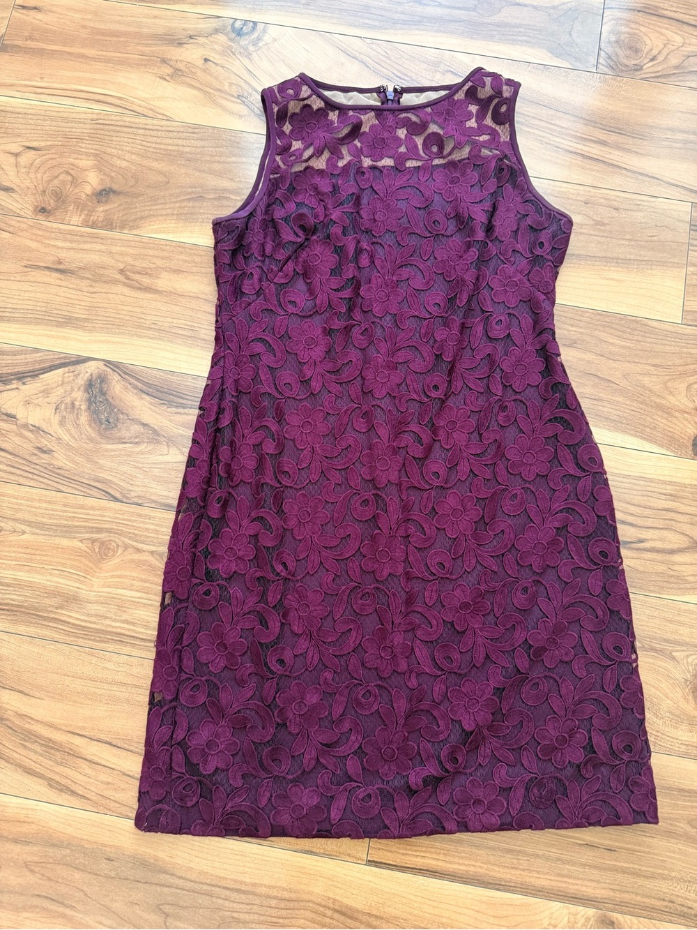 Ralph Lauren Sleeveless Floral Lace Midi Dress in Plum 8 petite